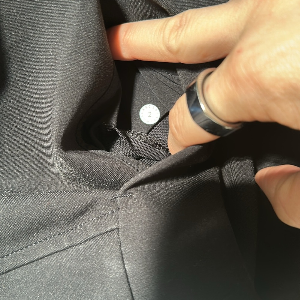 Lululemon Pull Over - image 4